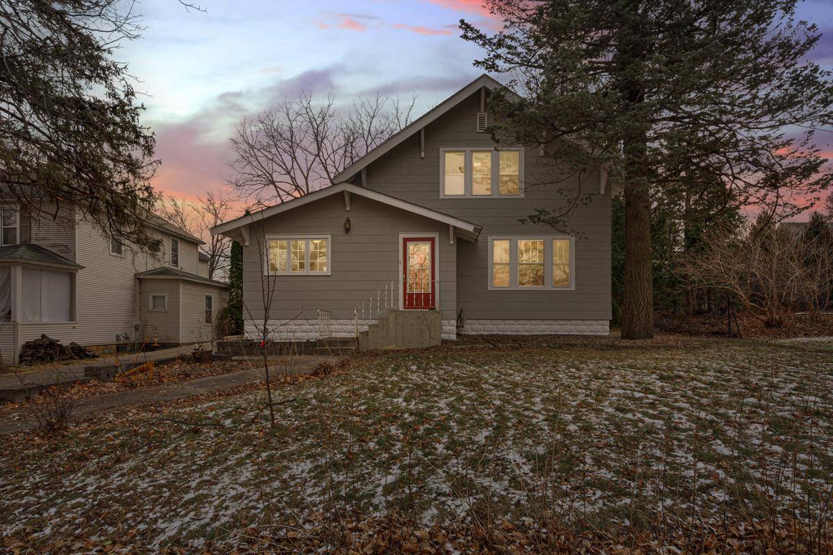 Faribault, MN 55021,411 3rd ST SW