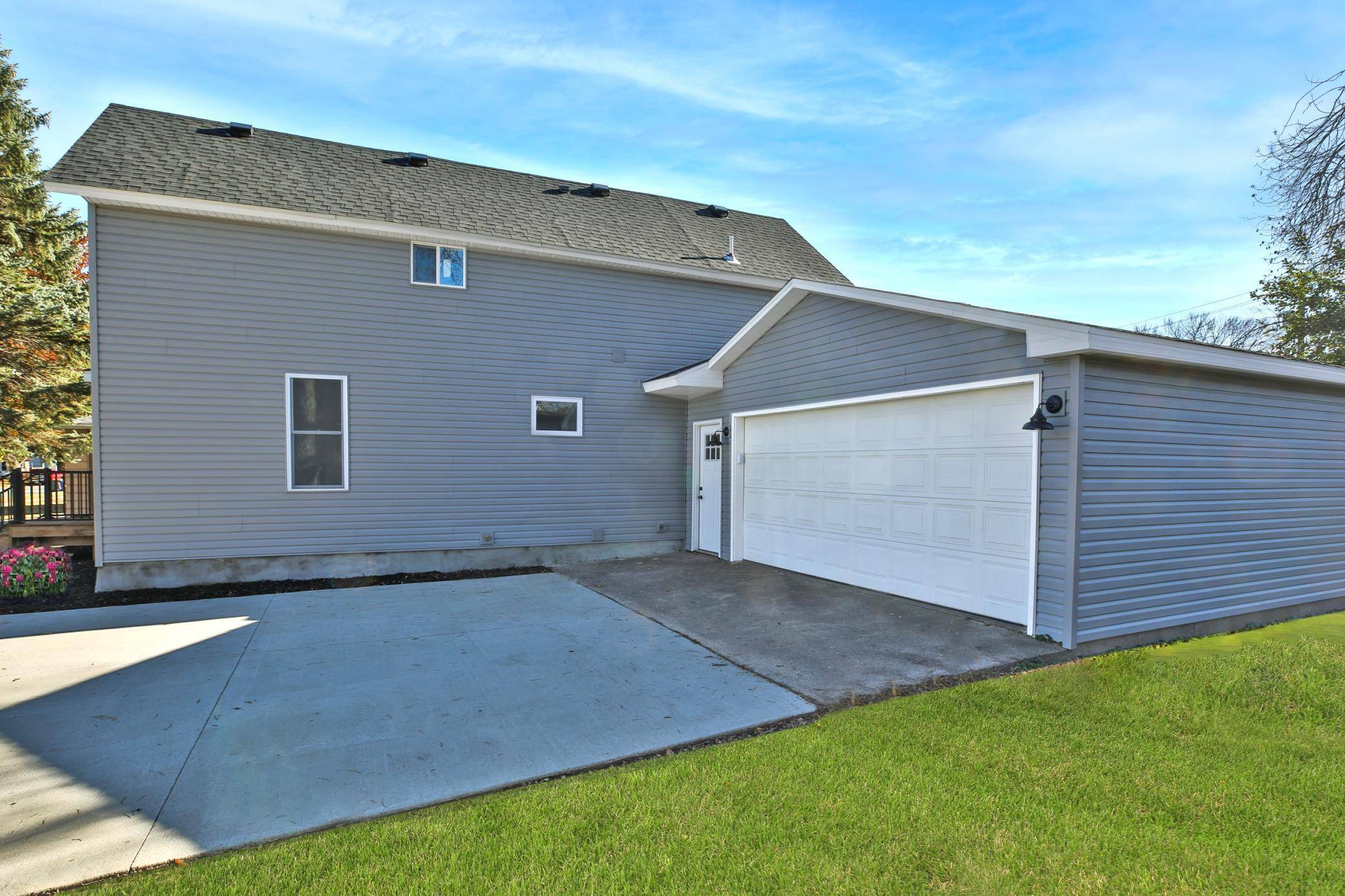 Blooming Prairie, MN 55917,217 2nd ST SE