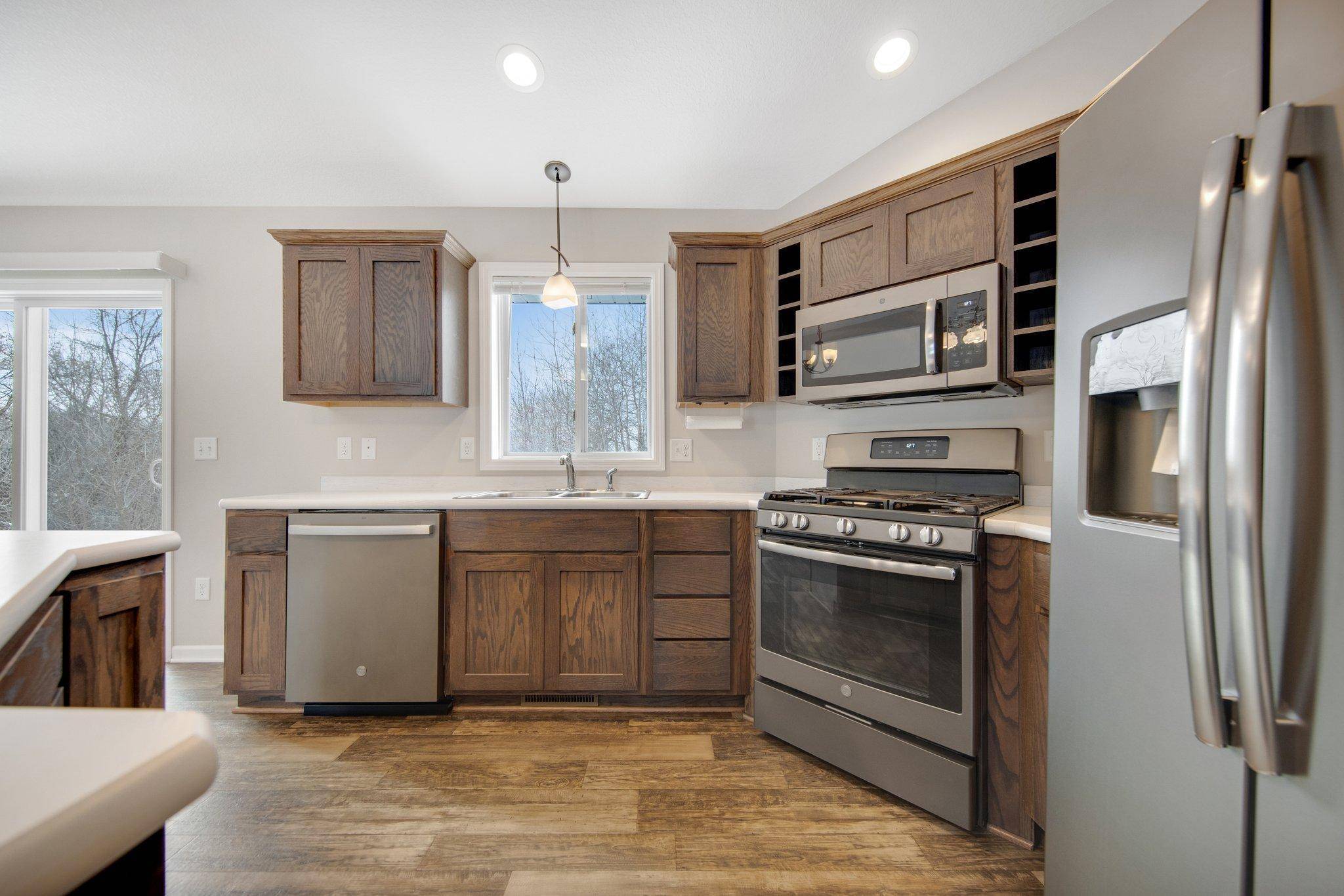 Saint Croix Falls, WI 54024,433 Woodale AVE