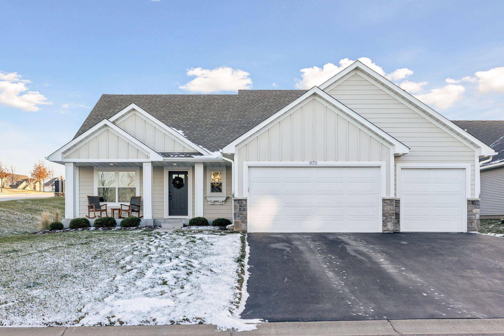 Woodbury, MN 55129,9711 Compass Pointe CT