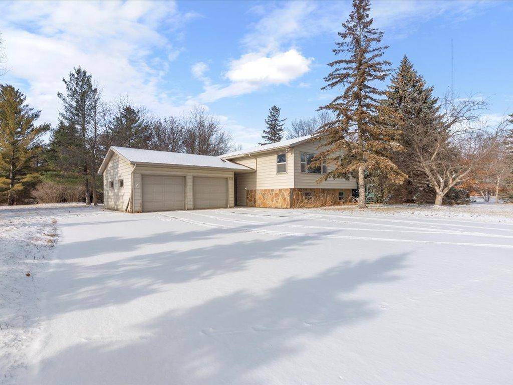 Baxter, MN 56425,8250 Highland Scenic RD