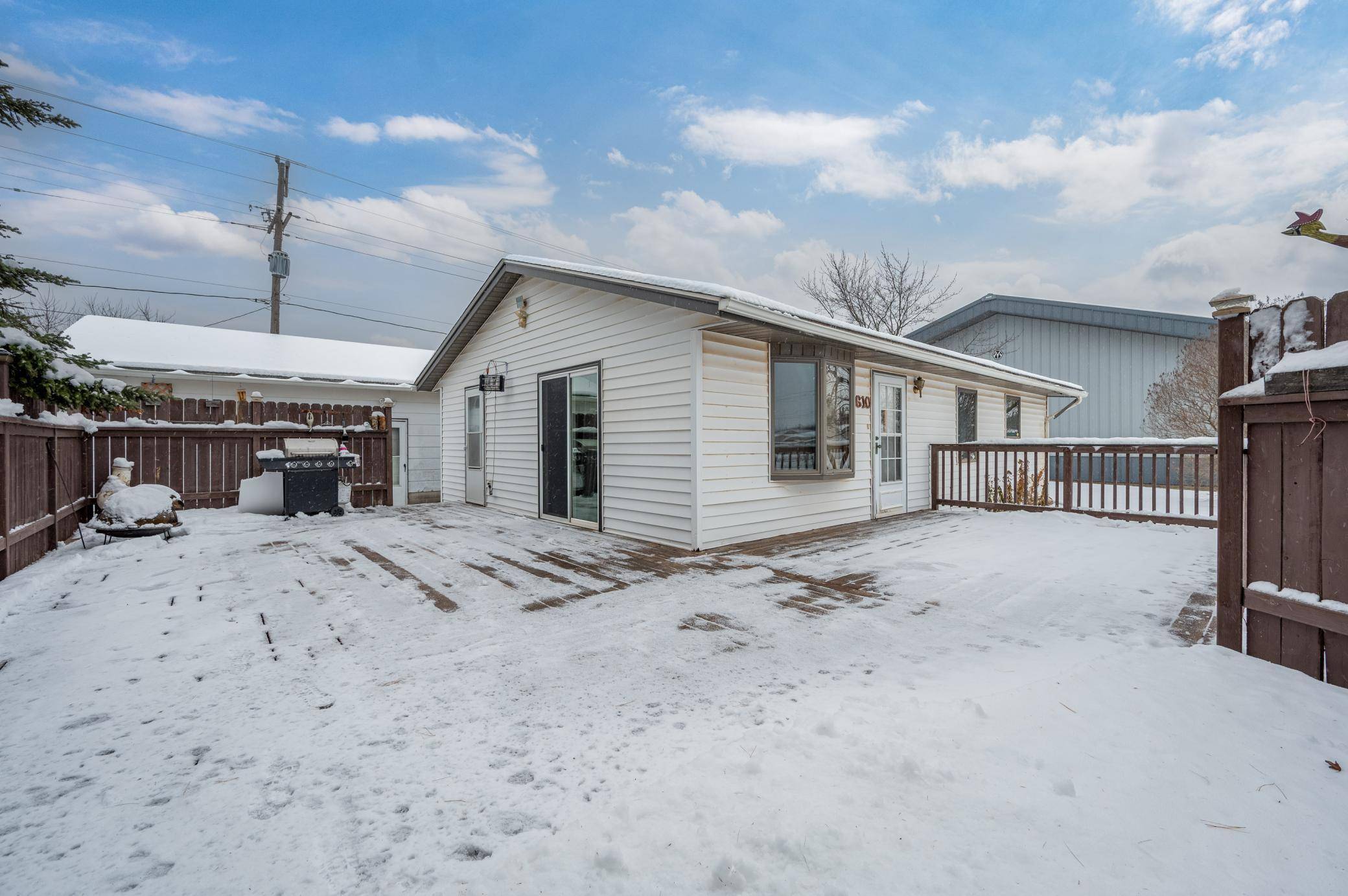 Keewatin, MN 55753,610 W Elizabeth AVE