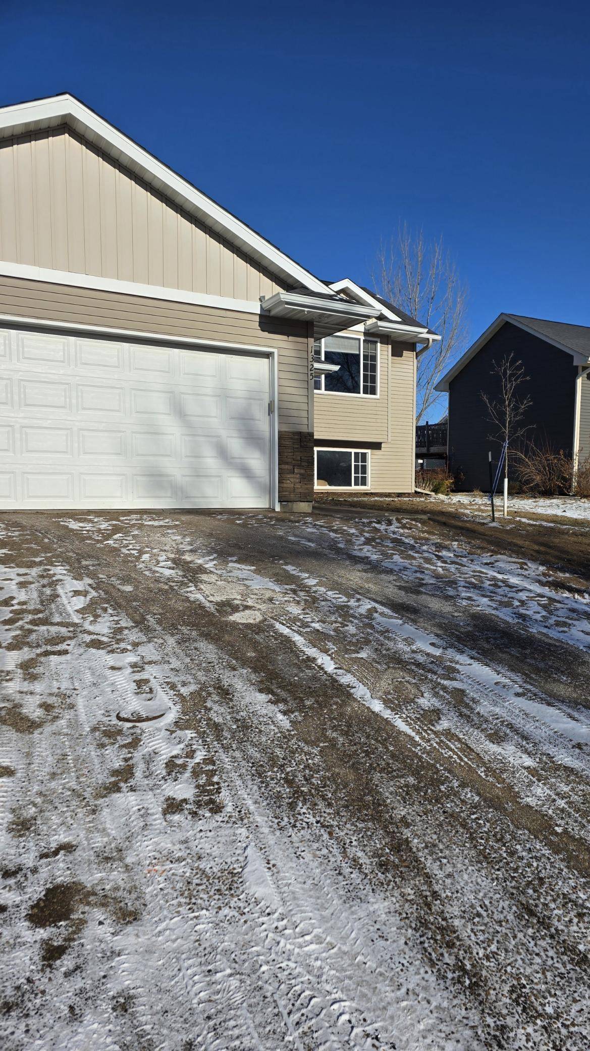 New Richmond, WI 54017,1325 Falcon PL