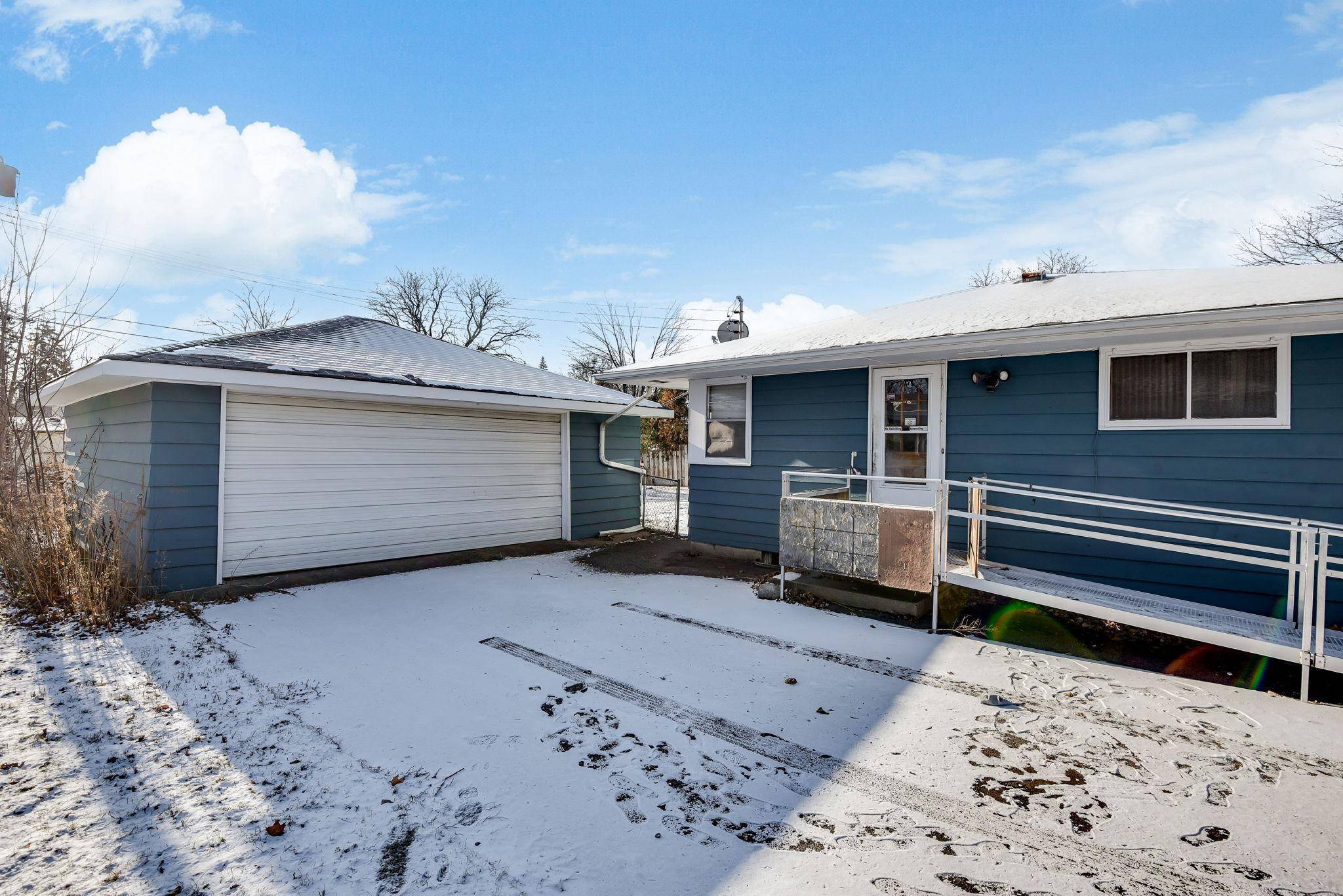 Fridley, MN 55421,1378 Skywood LN NE