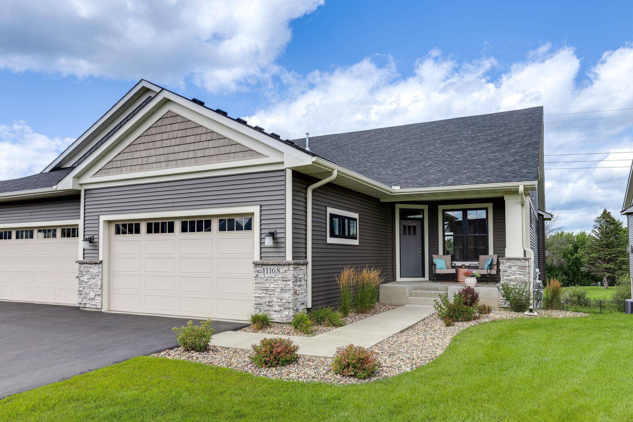 Lake Elmo, MN 55042,11168 6th Street CIR N