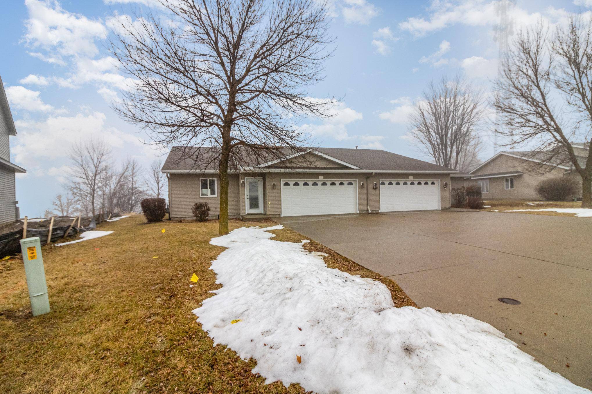 Lonsdale, MN 55046,545 4th Circle DR SE