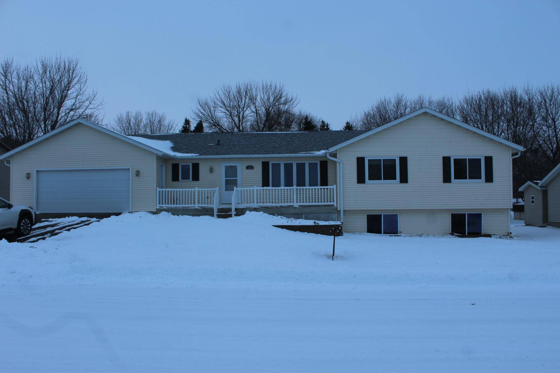 Hector, MN 55342,420 9th ST E