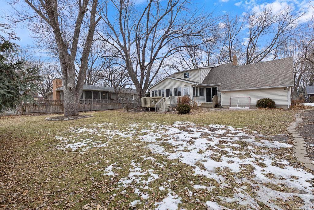 Marshall, MN 56258,902 Willow AVE