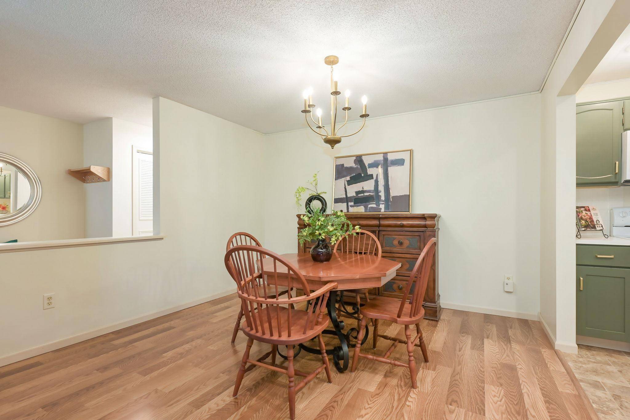 Roseville, MN 55113,3090 Lexington AVE N #B5