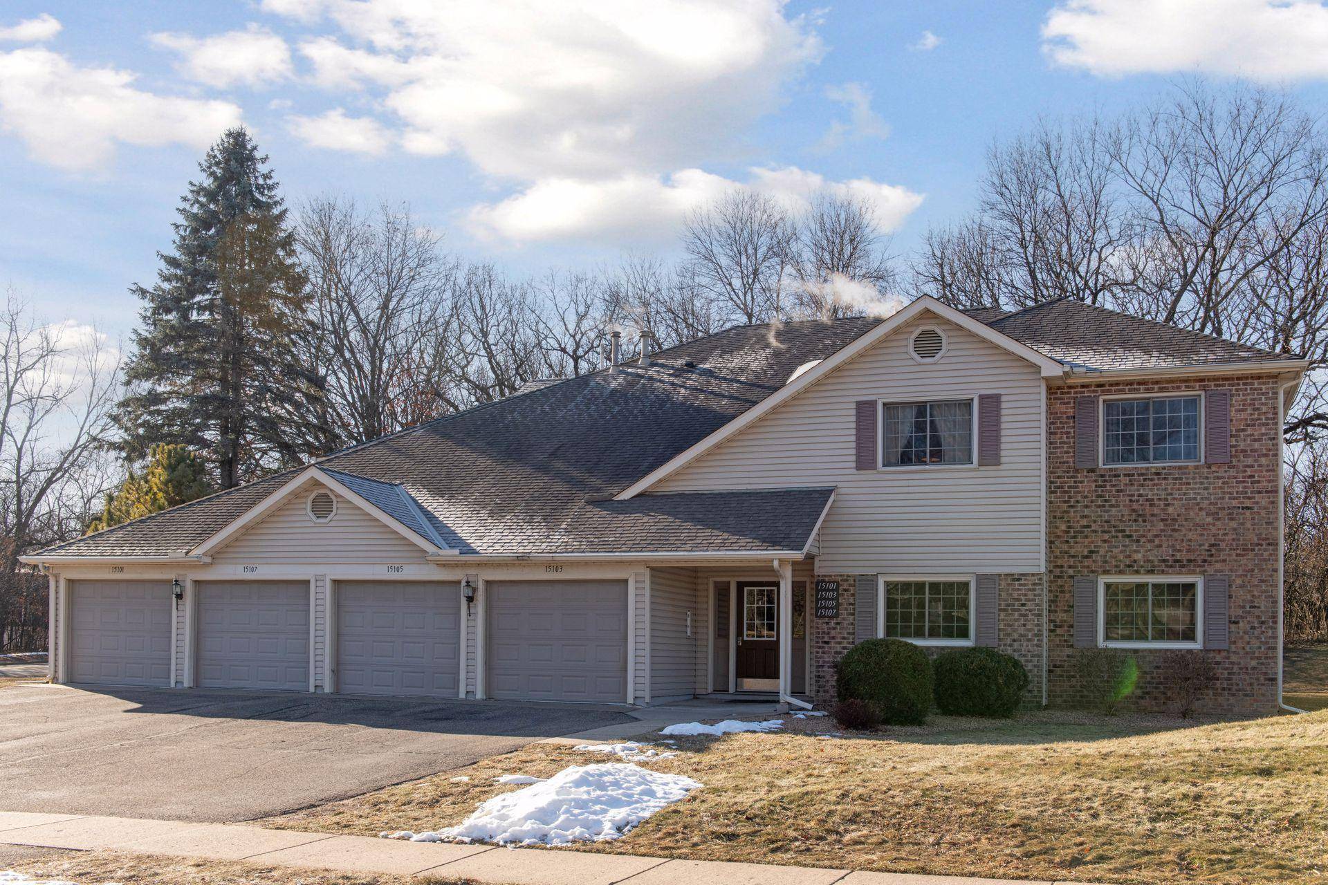 Eden Prairie, MN 55346,15101 Lesley LN