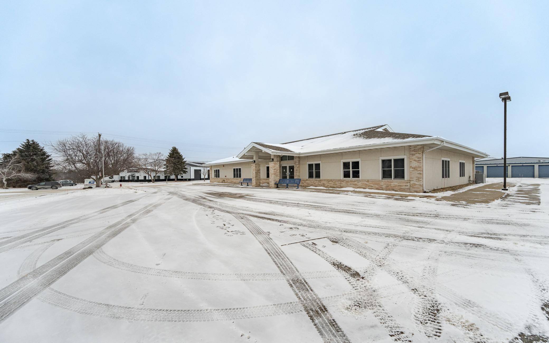 Kasson, MN 55944,202 5th ST SE