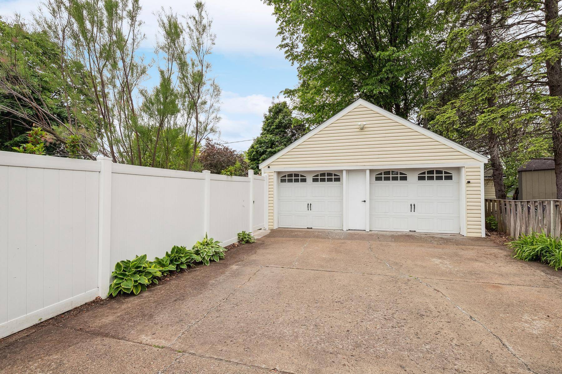 Hastings, MN 55033,700 7th ST W