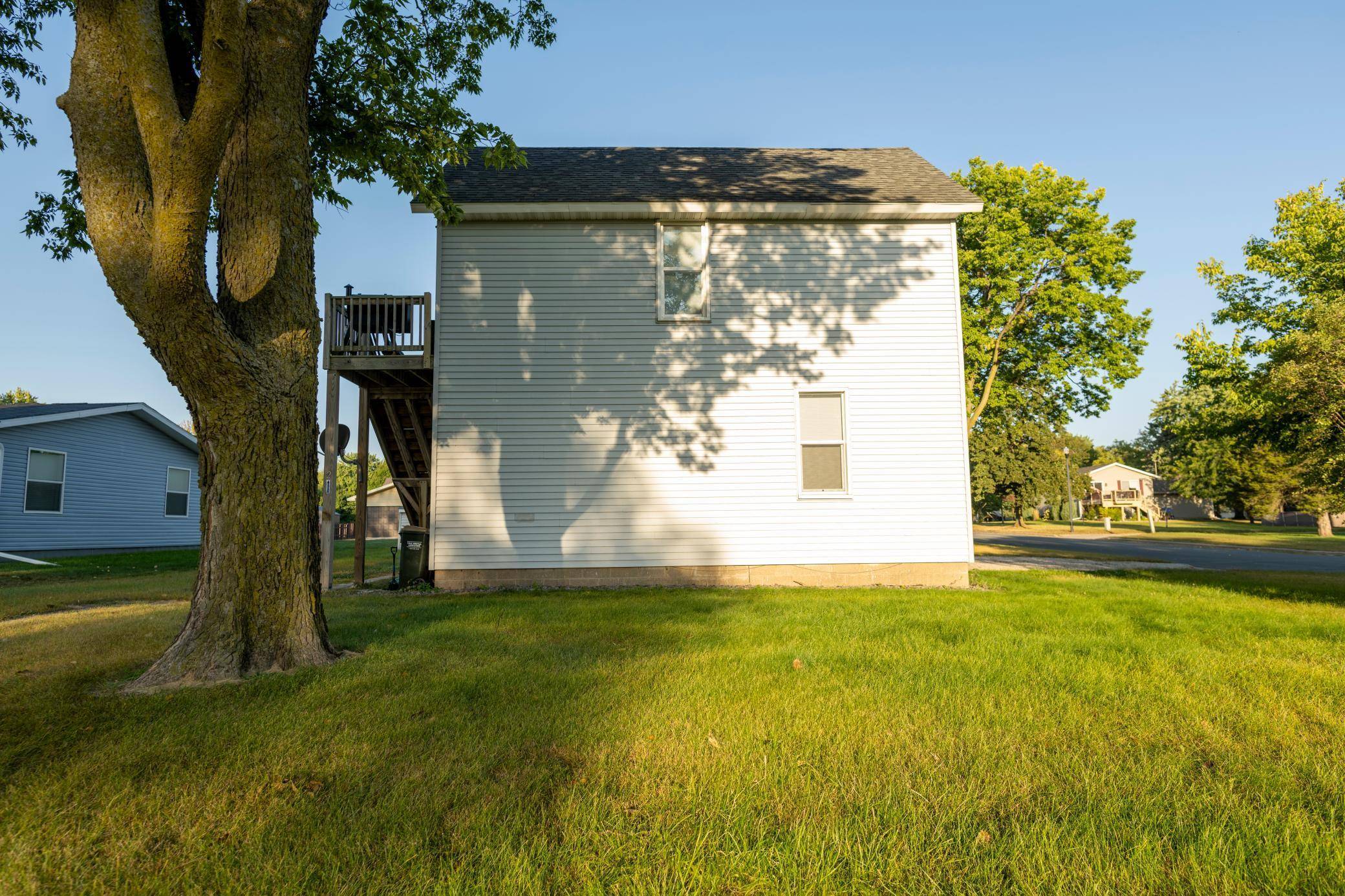 house_img
