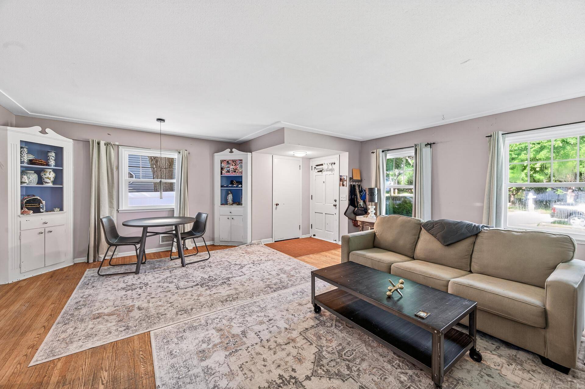 Saint Louis Park, MN 55416,4204 Webster AVE S