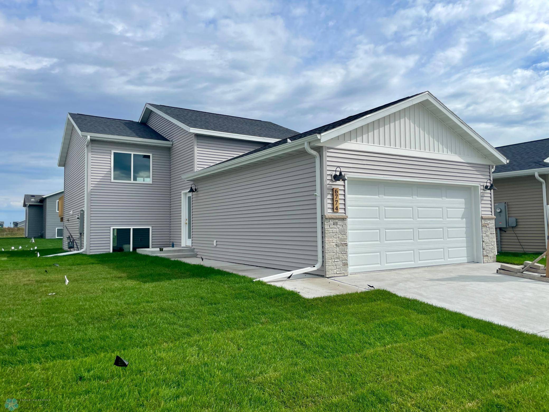 Horace, ND 58047,6774 68th ST S