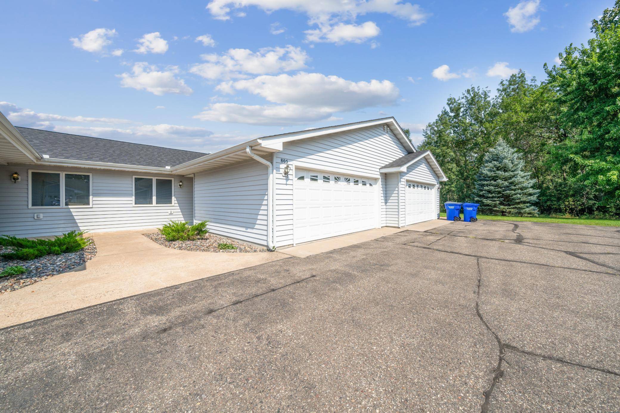 Somerset, WI 54025,805 Raymond ST