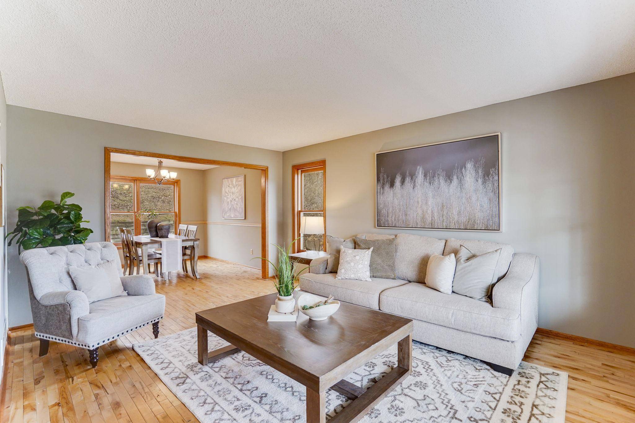 Woodbury, MN 55125,896 Moonlight DR