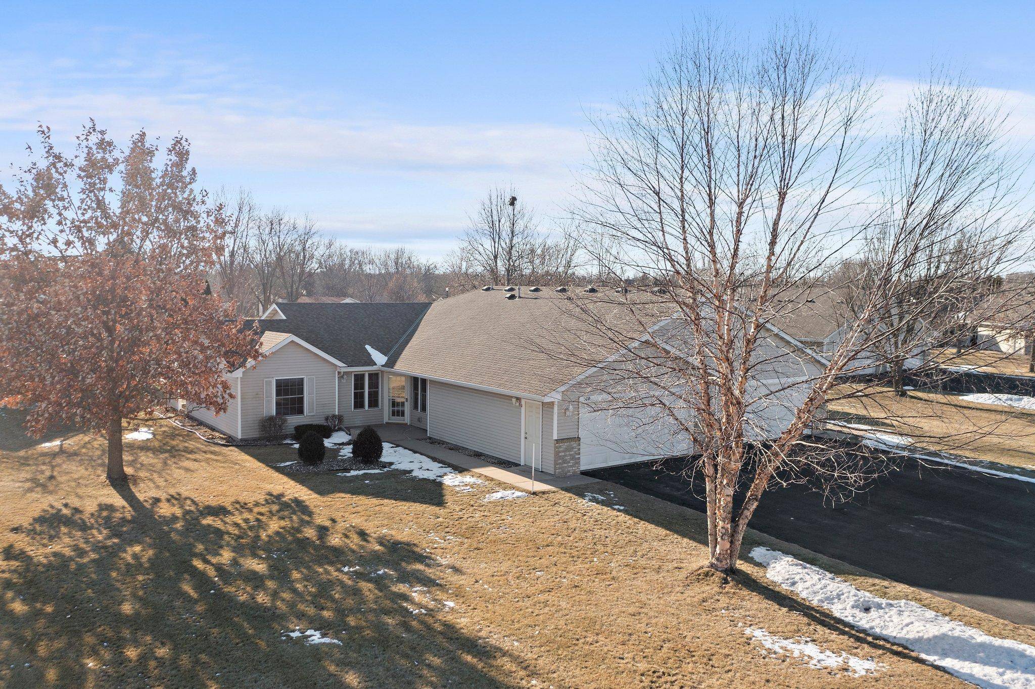 Hutchinson, MN 55350,808 Greensview CT NW