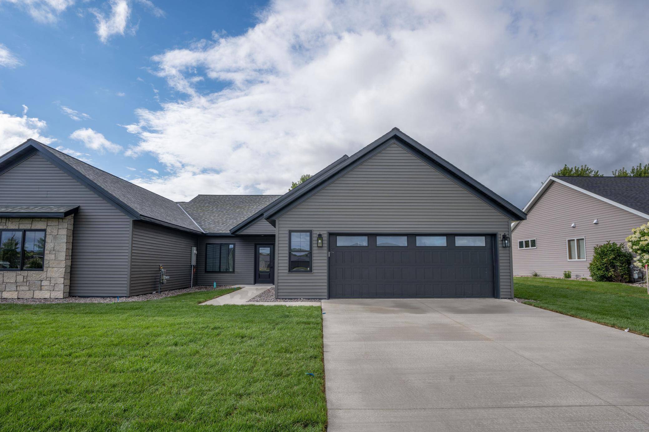 New London, MN 56273,722 Westland LN