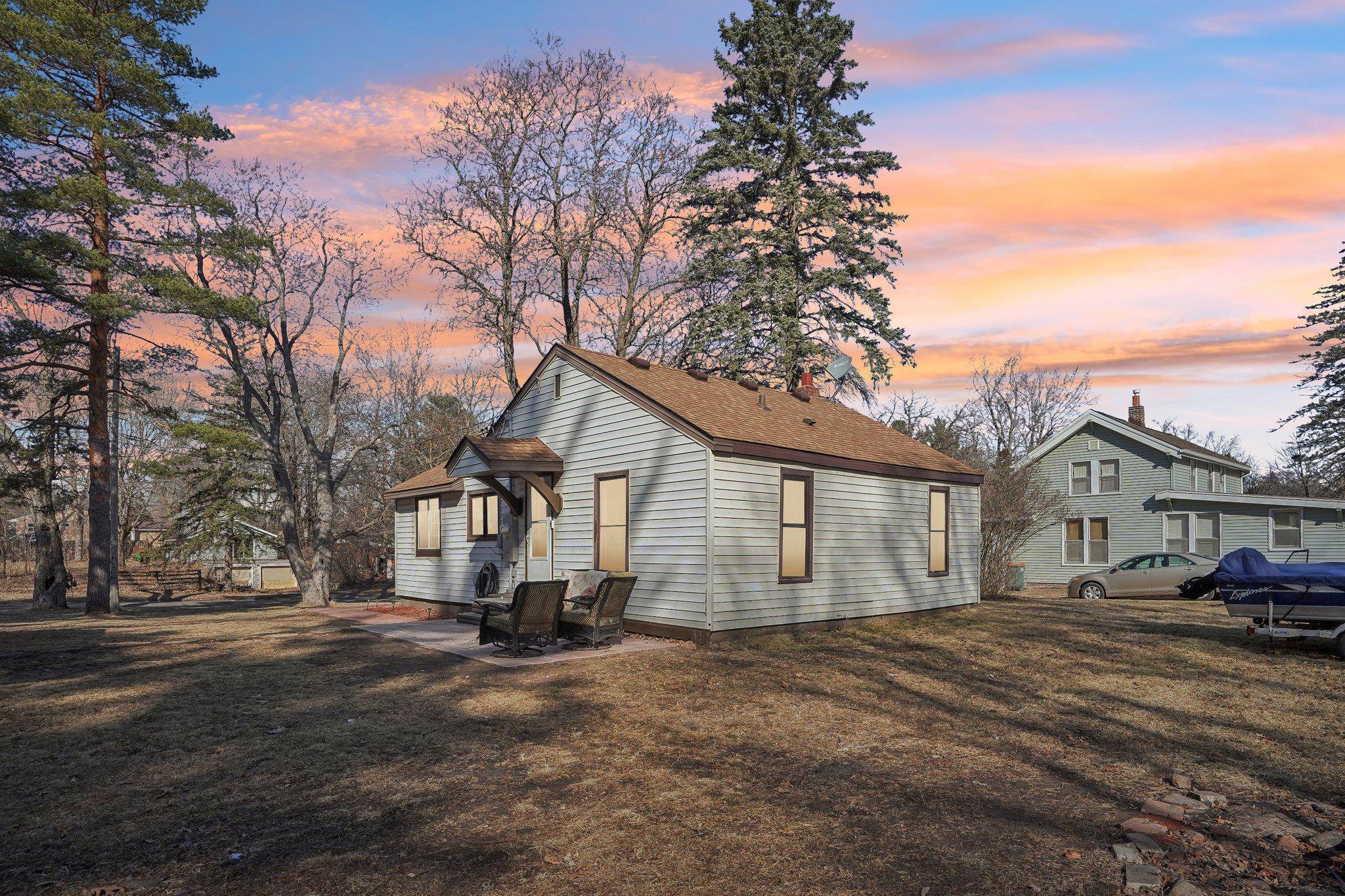Mahtomedi, MN 55115,1130 Griffin AVE