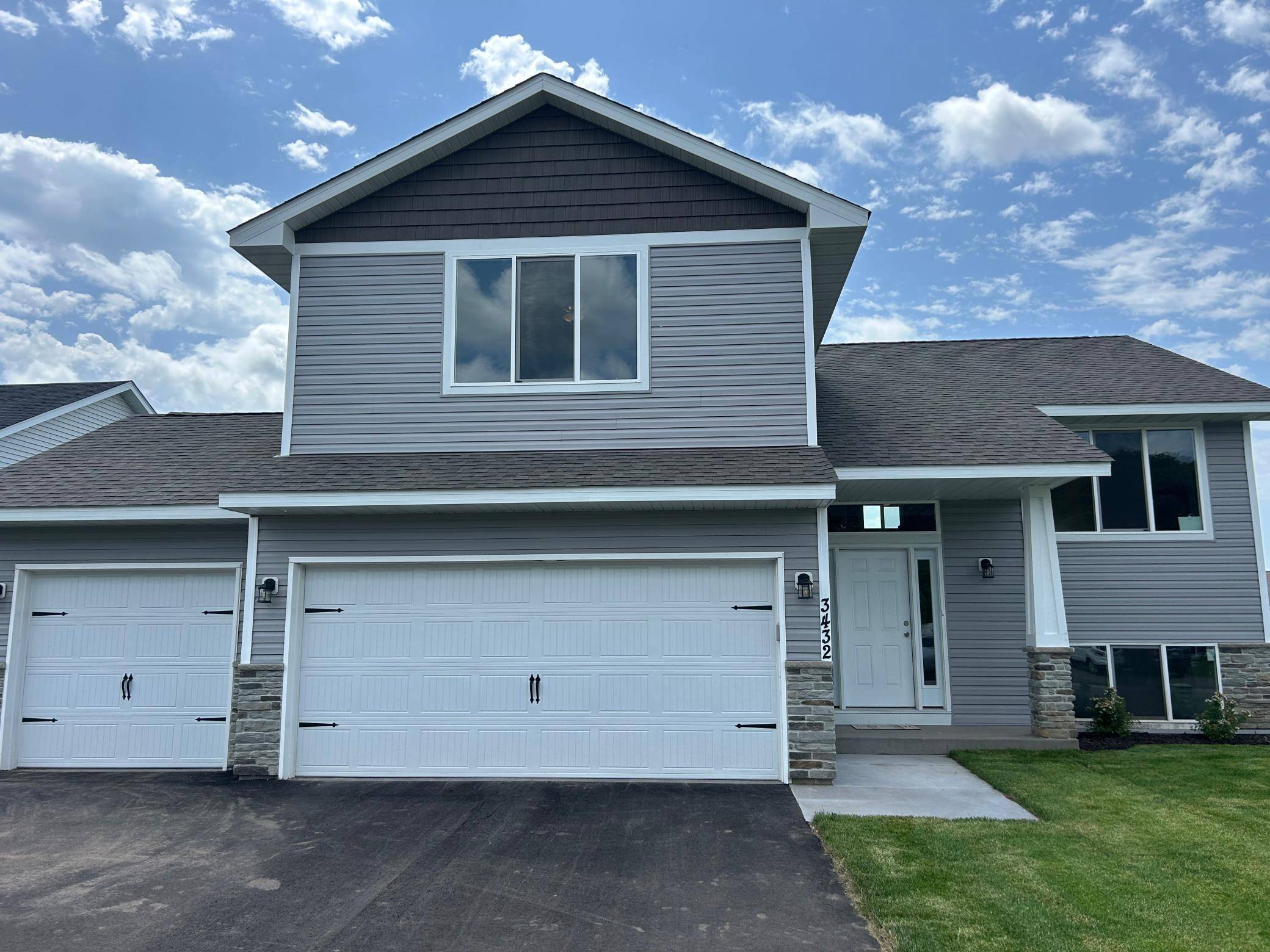 Saint Francis, MN 55070,3432 237th AVE NW
