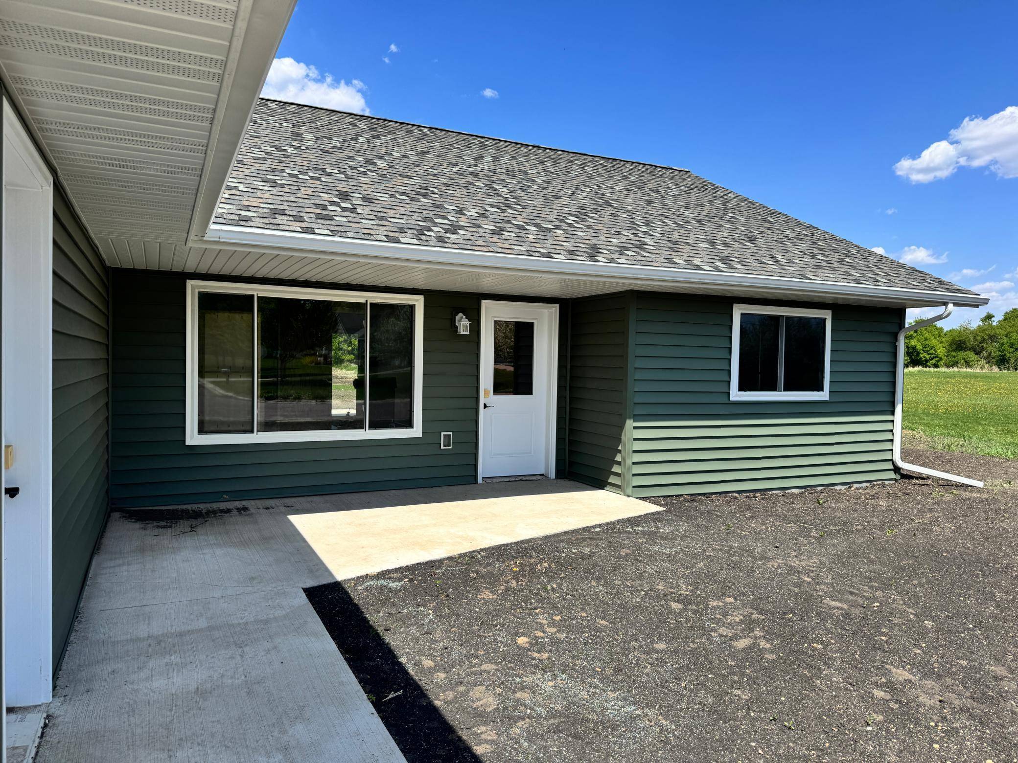 Tracy, MN 56175,106 Front ST