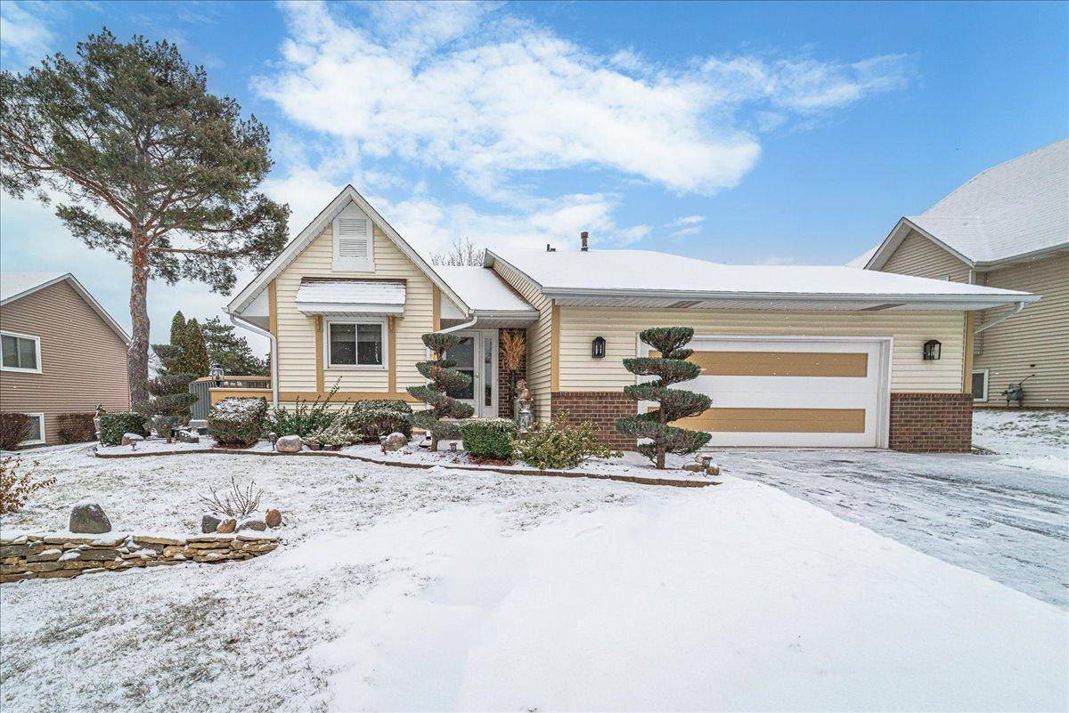 Apple Valley, MN 55124,15720 Hallmark PATH