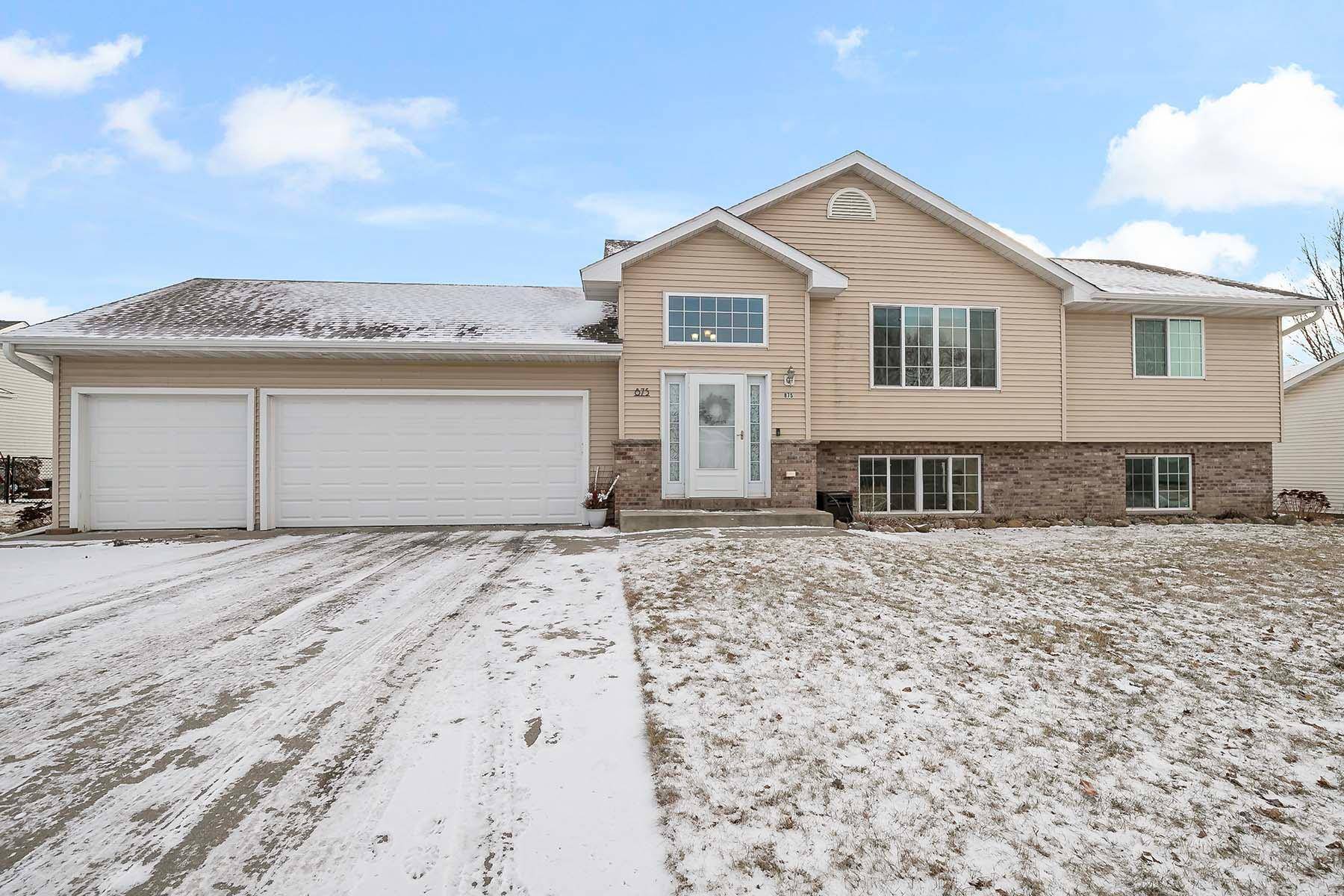 Owatonna, MN 55060,875 25th ST NE