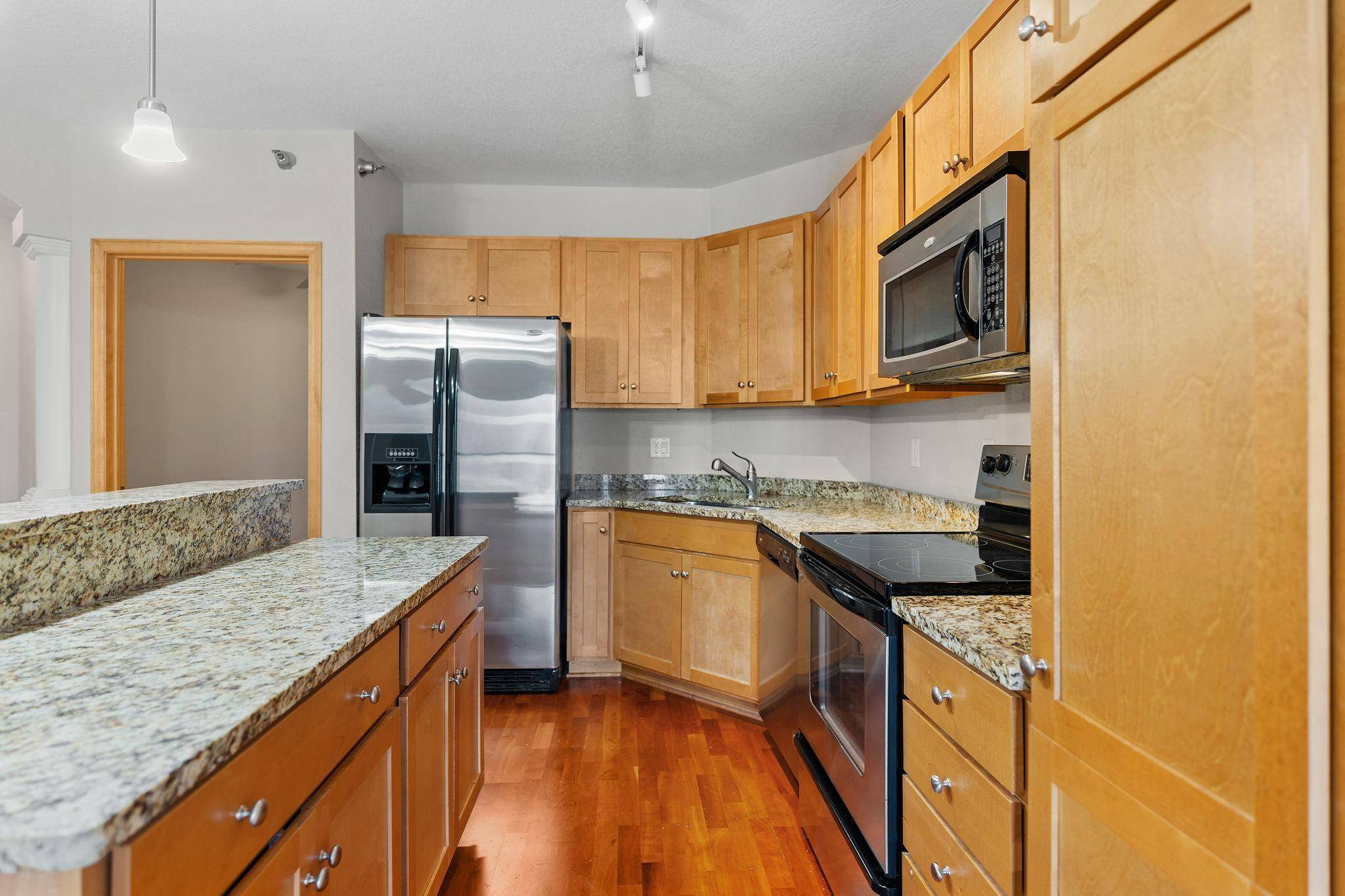 Saint Louis Park, MN 55426,1155 Ford RD #406