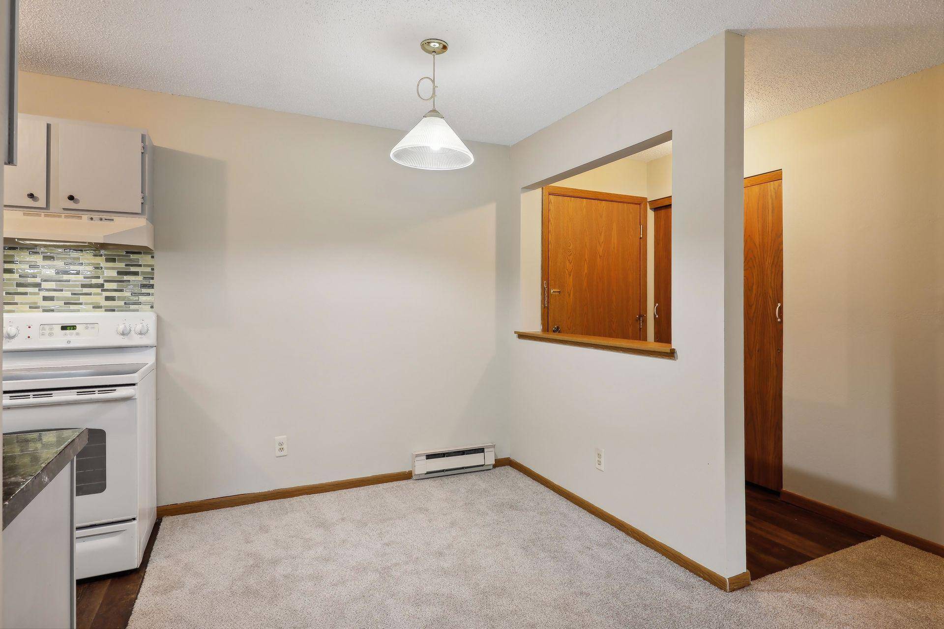 Apple Valley, MN 55124,14182 Pennock AVE #111