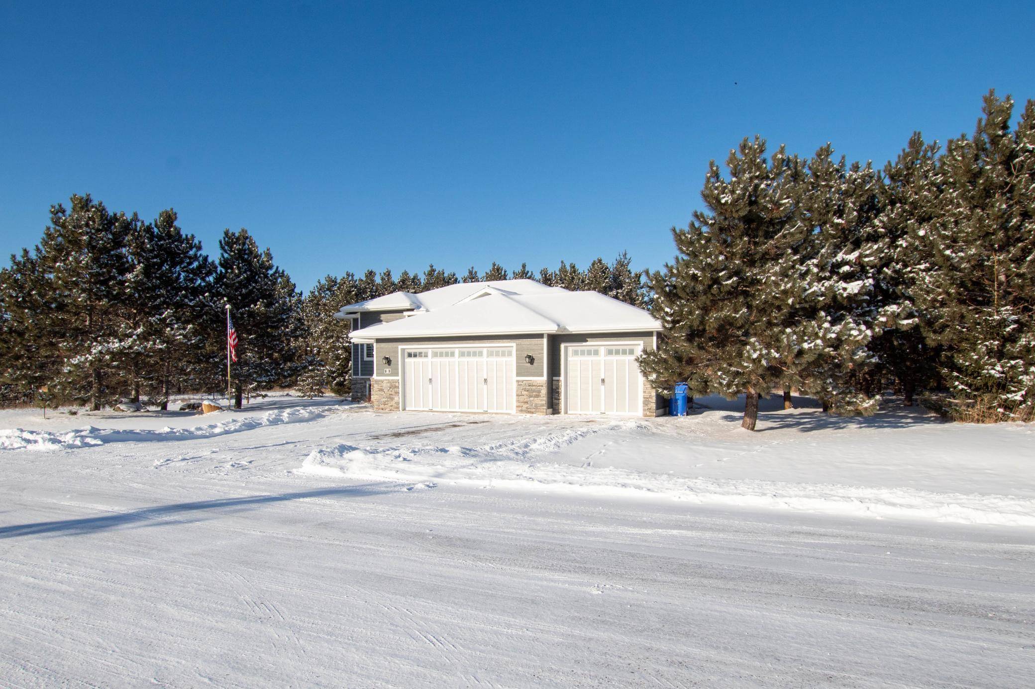 Bemidji, MN 56601,1320 Whiting RD NW #13