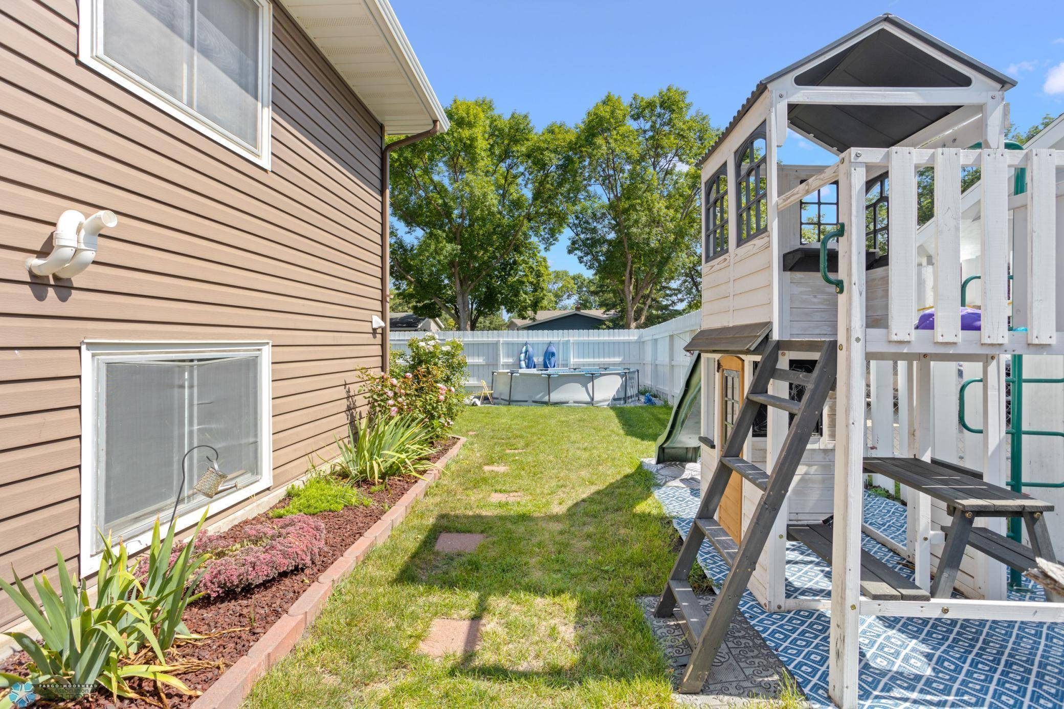 Fargo, ND 58102,302 29th AVE N