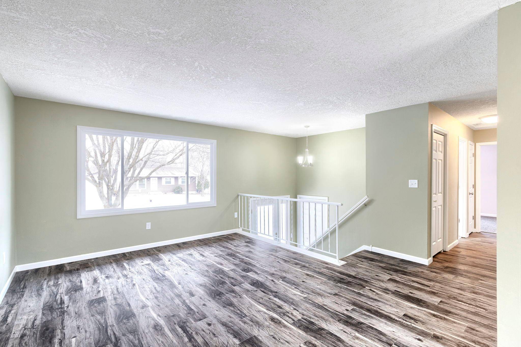Rochester, MN 55904,946 17 1/2 ST SE