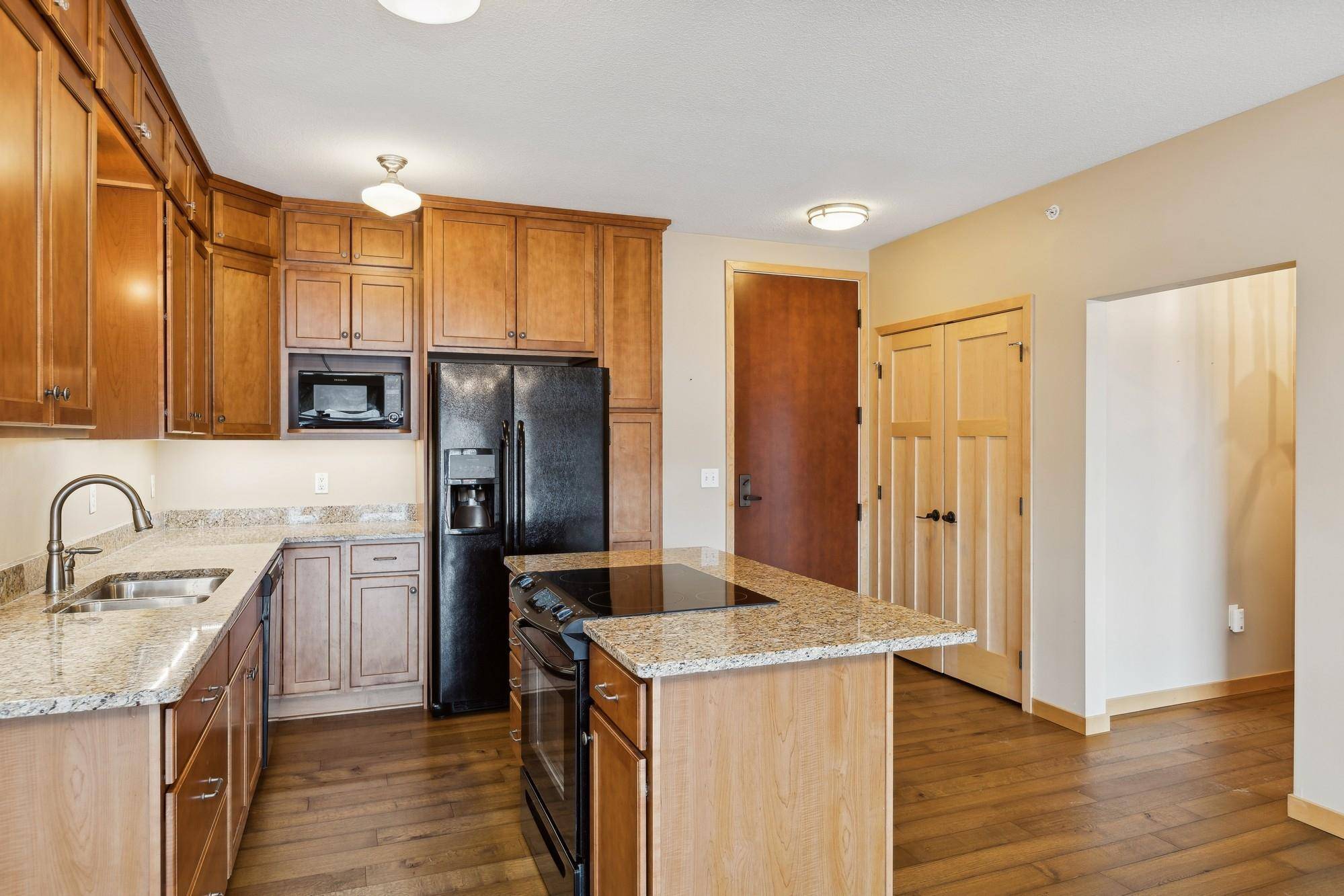 Northfield, MN 55057,101 Saint Olaf AVE #303