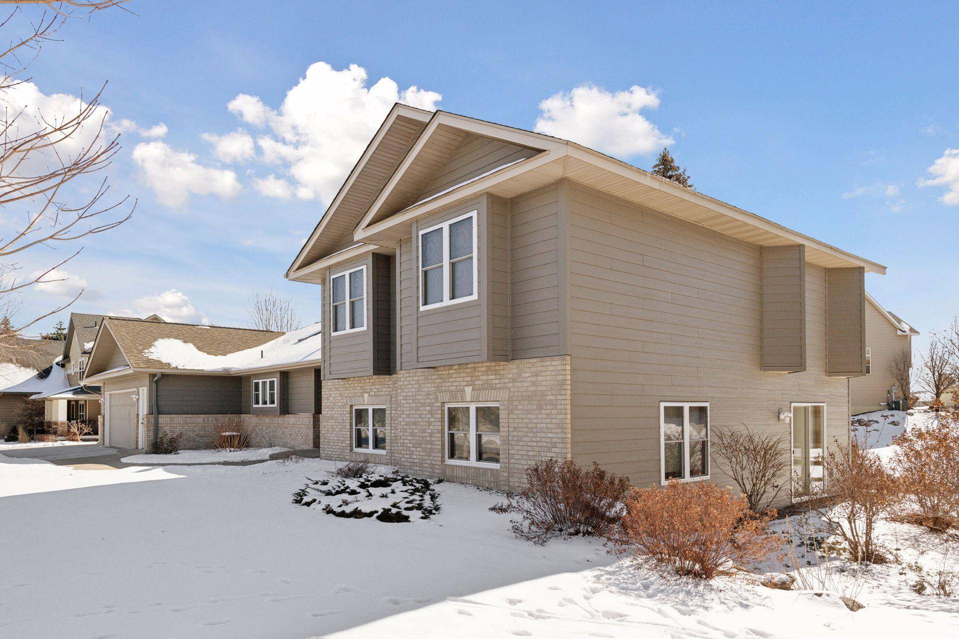 Savage, MN 55378,7715 Stafford TRL