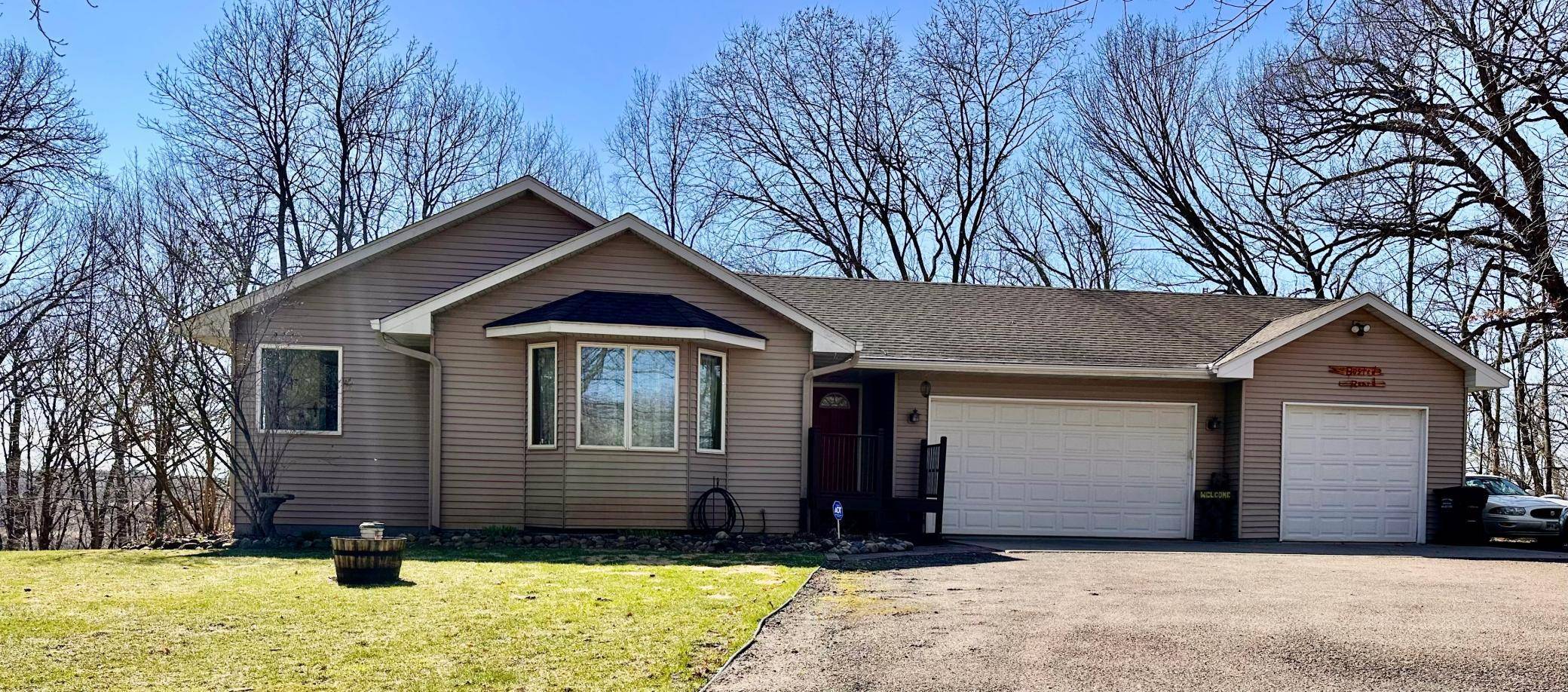 Chisago City, MN 55013,9951 Stacy TRL
