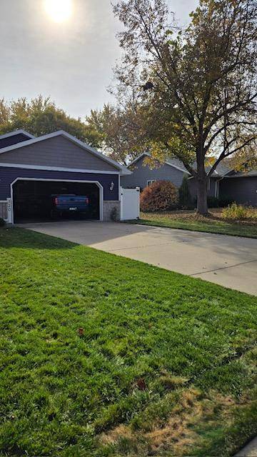 Sauk Rapids, MN 56379,320 Pleasant Ridge DR