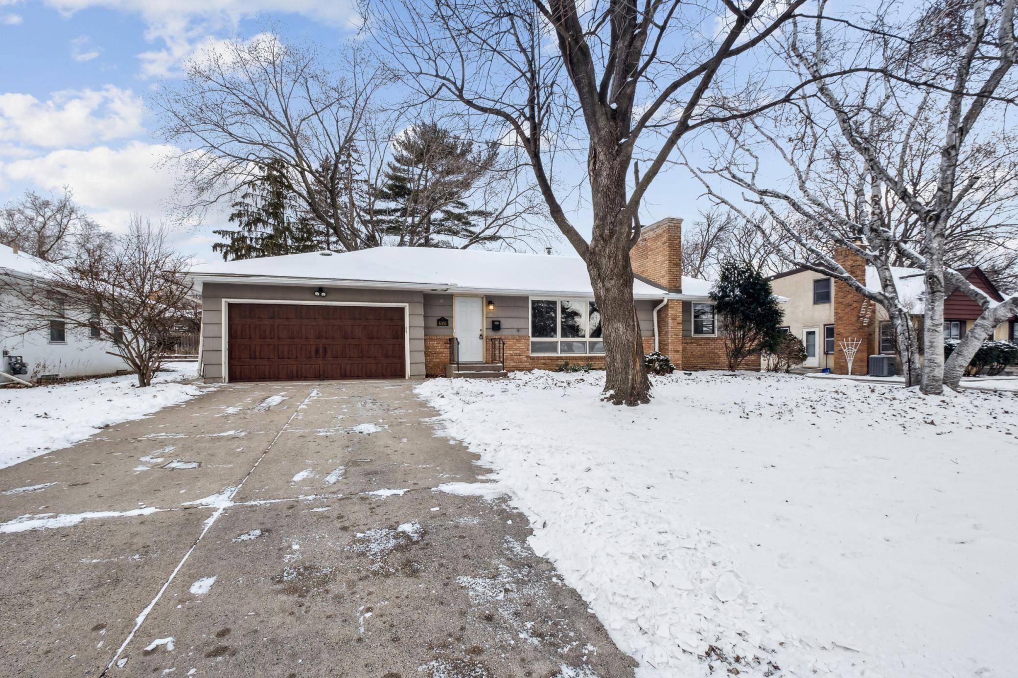 Edina, MN 55439,6416 Wilryan AVE