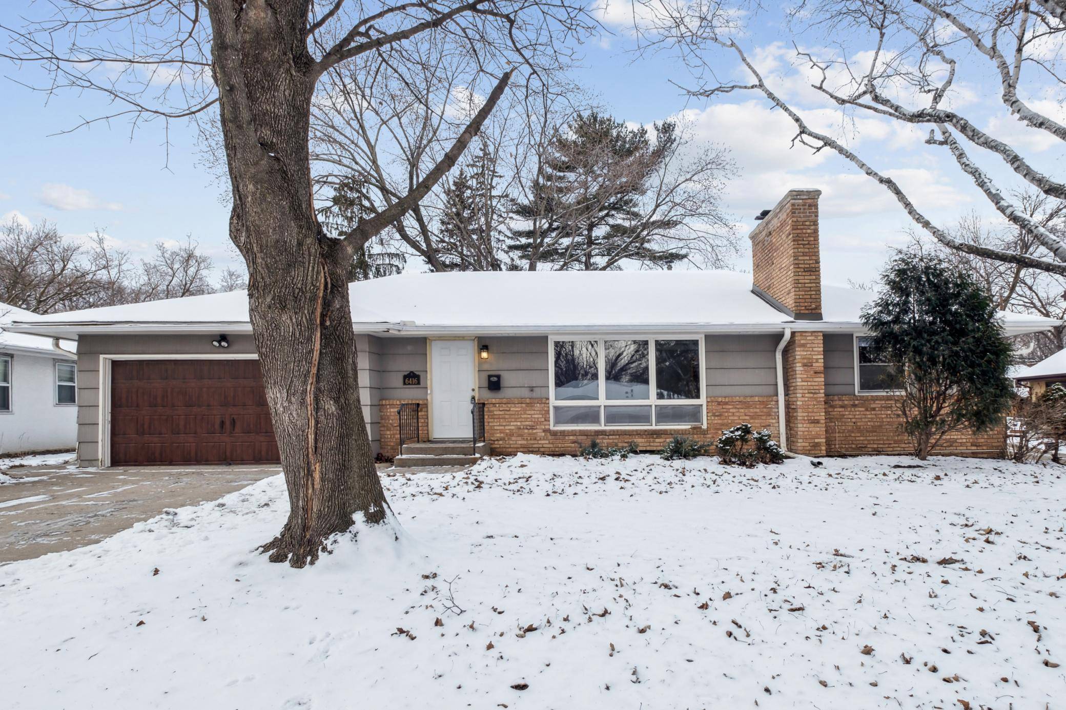 Edina, MN 55439,6416 Wilryan AVE