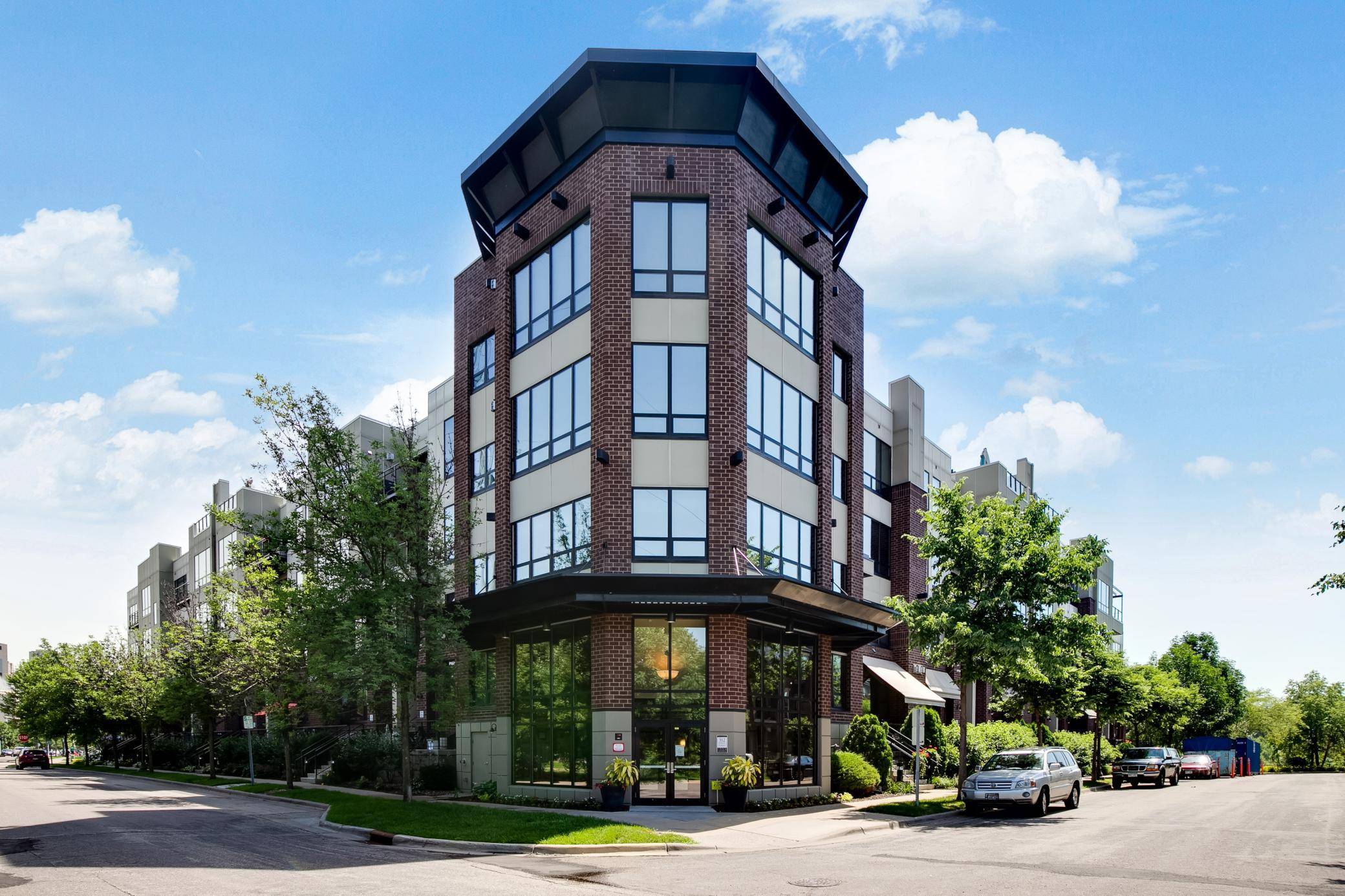 Saint Paul, MN 55102,312 Spring ST #309