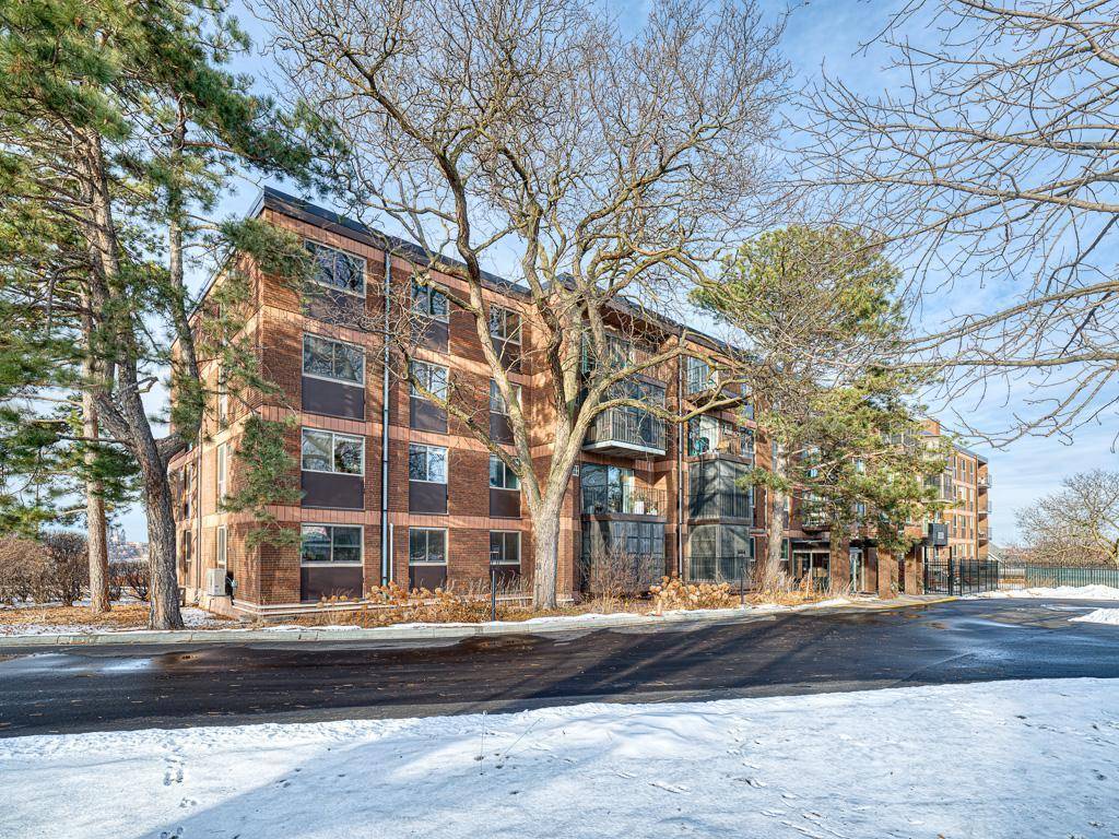 Saint Paul, MN 55107,334 Cherokee AVE #103