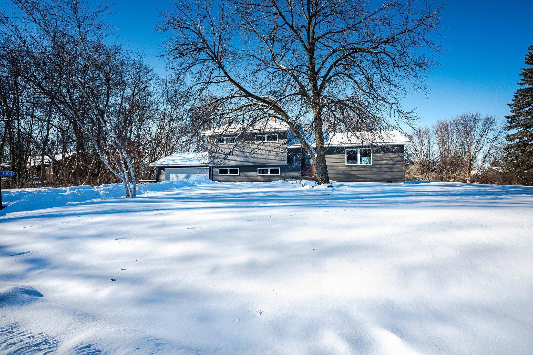 Alexandria, MN 56308,1004 Prairie LN SW