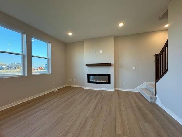 Woodbury, MN 55129,4900 Airlake DR