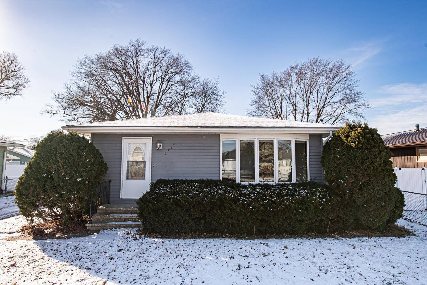 Goodview, MN 55987,4545 W 6th ST
