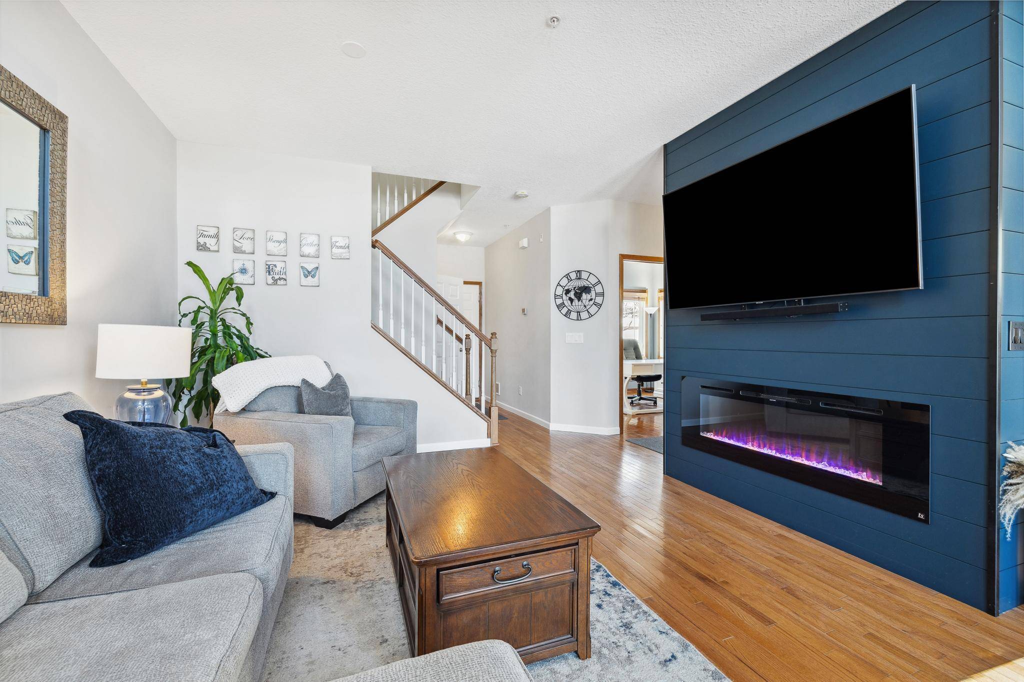 Chaska, MN 55318,2807 Spy Glass DR