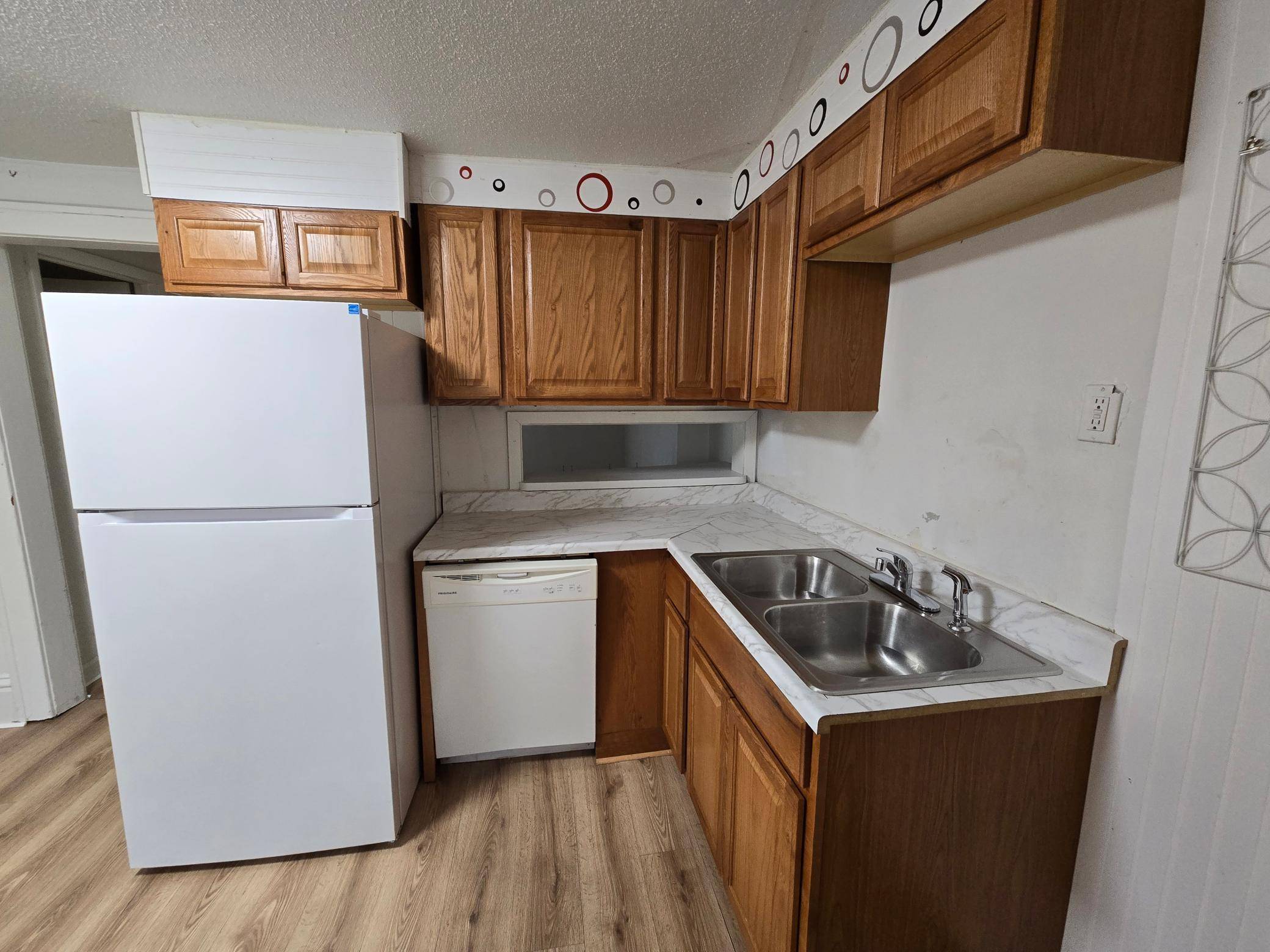 Saint Cloud, MN 56301,1317 6th AVE S