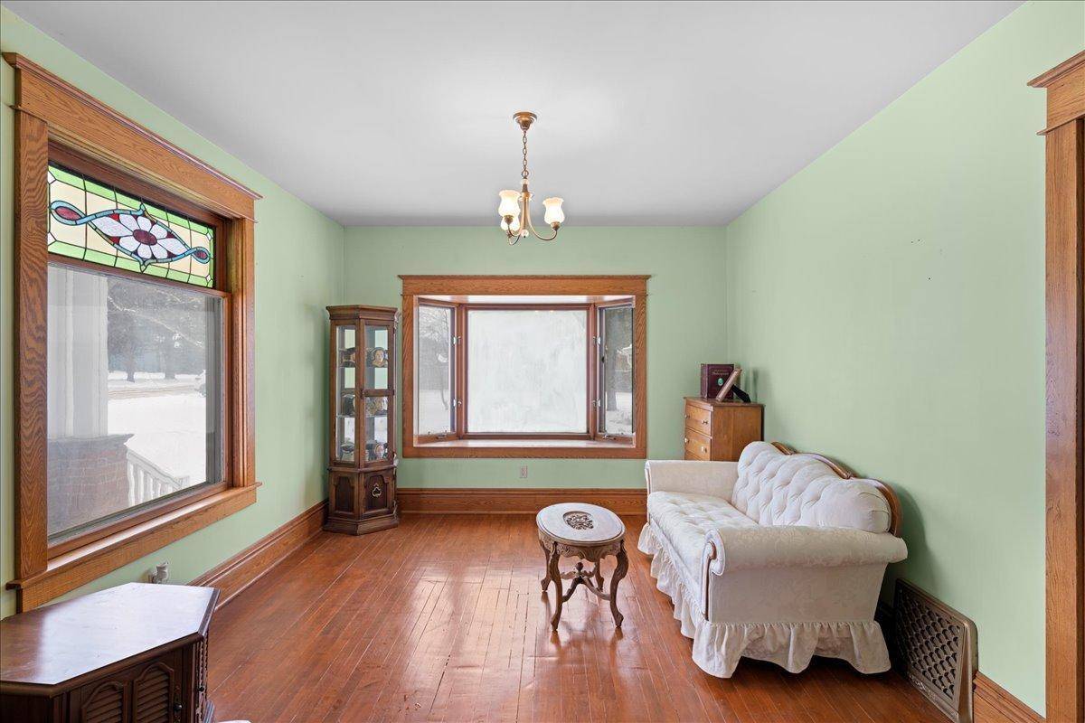 Elmwood, WI 54740,208 W Winter AVE