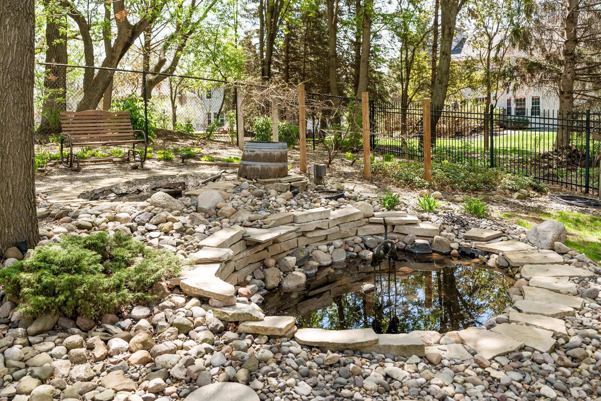 Apple Valley, MN 55124,12581 Dover DR