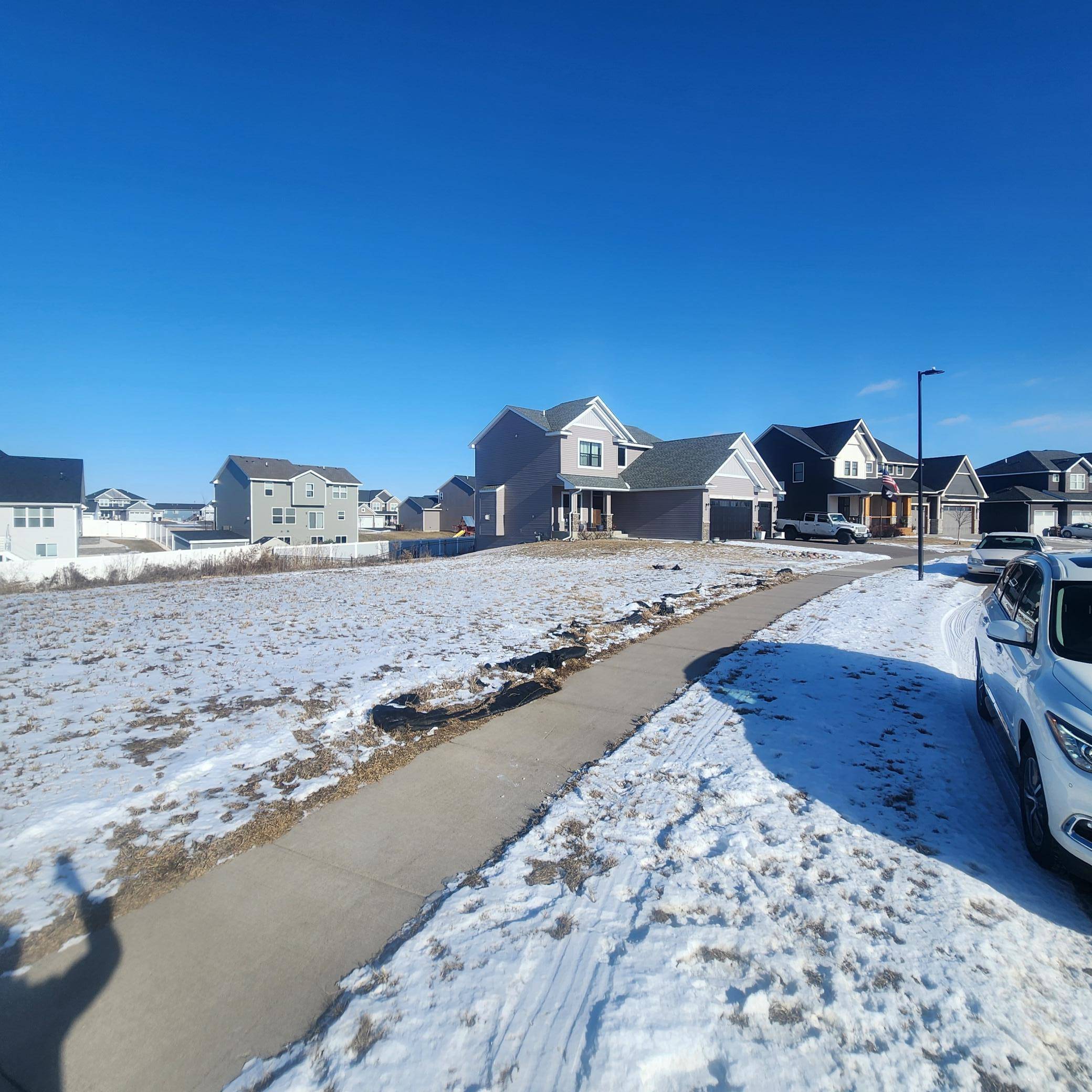 Delano, MN 55328,242 Lori LN