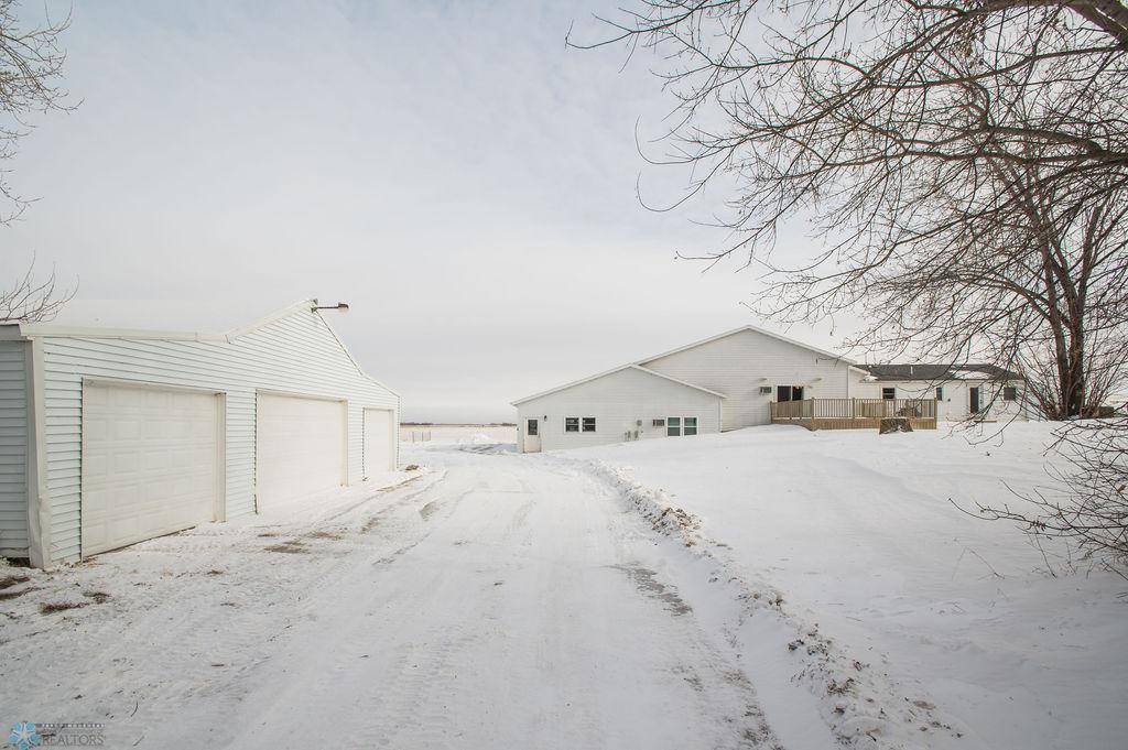 Walcott, ND 58077,5990 167th AVE SE